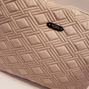 Tumi Bags - Tumi tan quilted computer case Tumi Bags - Tumi tan quilted computer case